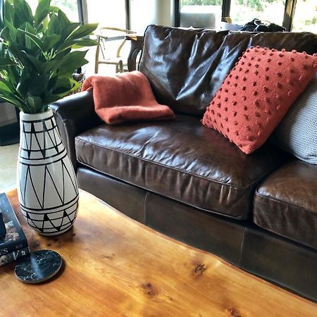 Adventure Bay Retreat Bruny Island Villa Bagian luar foto