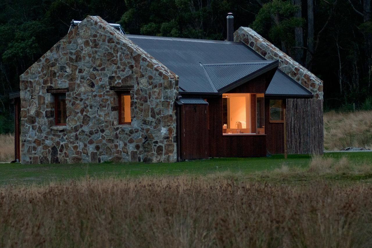 Adventure Bay Retreat Bruny Island Villa Bagian luar foto