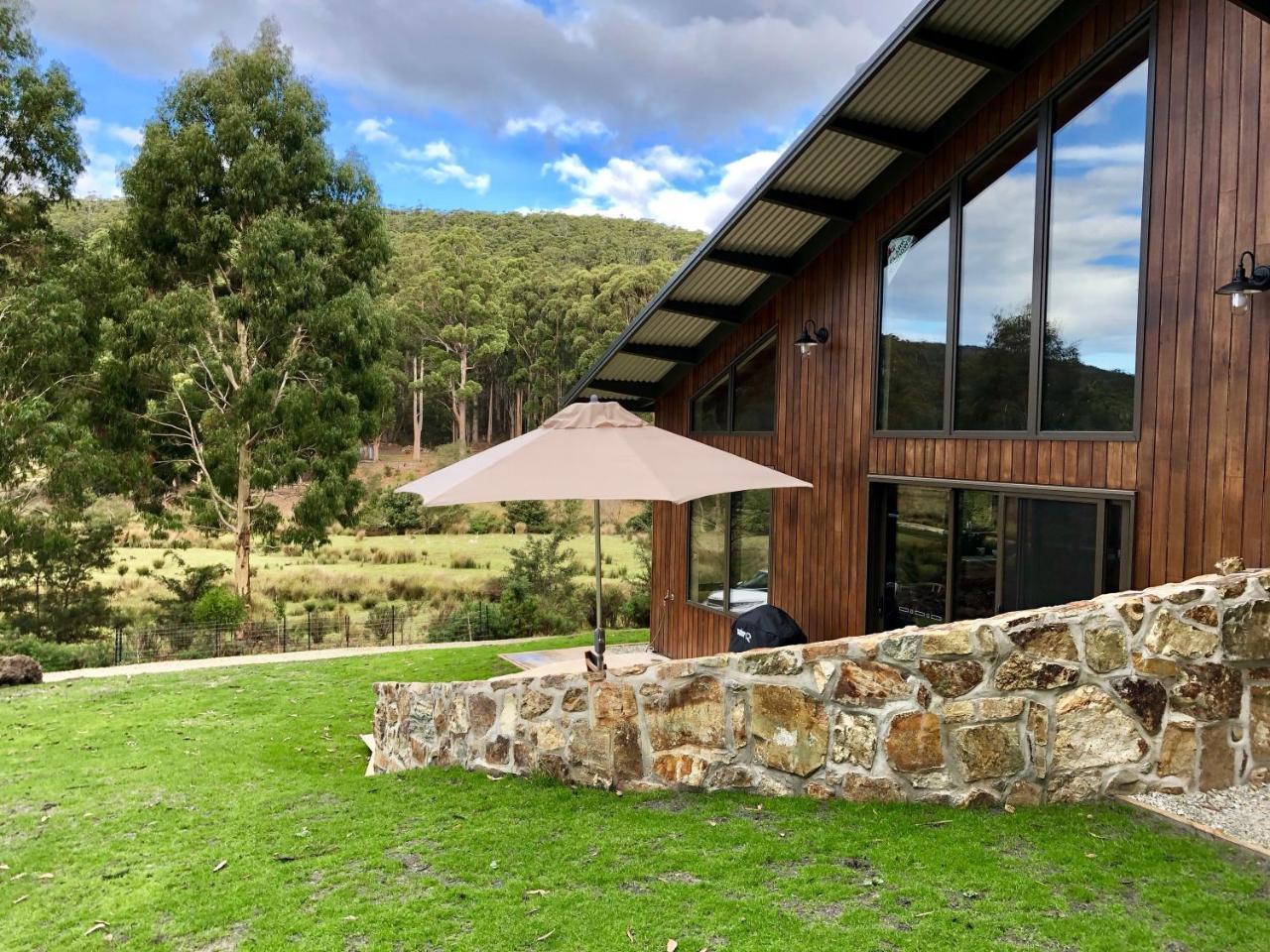 Adventure Bay Retreat Bruny Island Villa Bagian luar foto