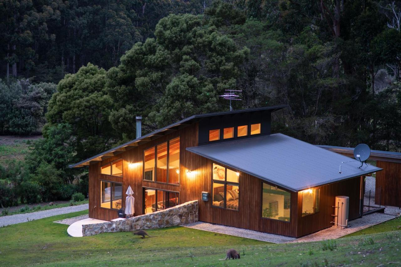 Adventure Bay Retreat Bruny Island Villa Bagian luar foto
